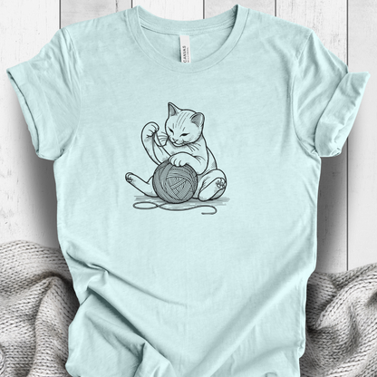 'Cat Playing with Yarn' t-shirt