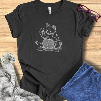 'Cat Playing with Yarn' t-shirt