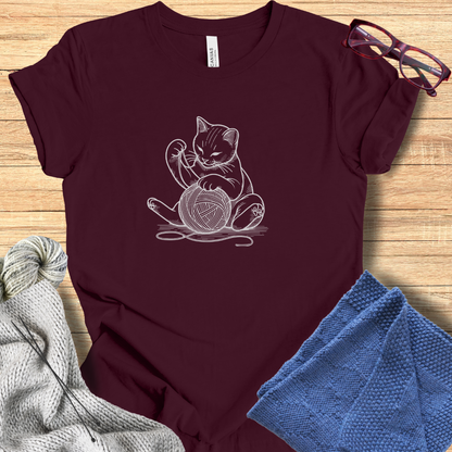 'Cat Playing with Yarn' t-shirt