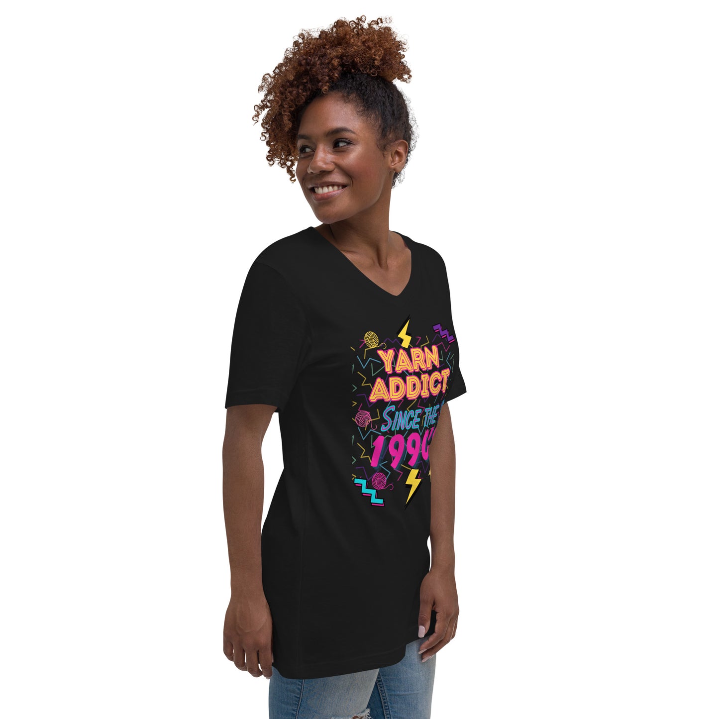 '90's Yarn Addict' V Neck T-Shirt