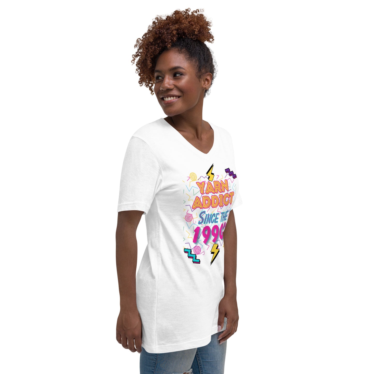 '90's Yarn Addict' V Neck T-Shirt